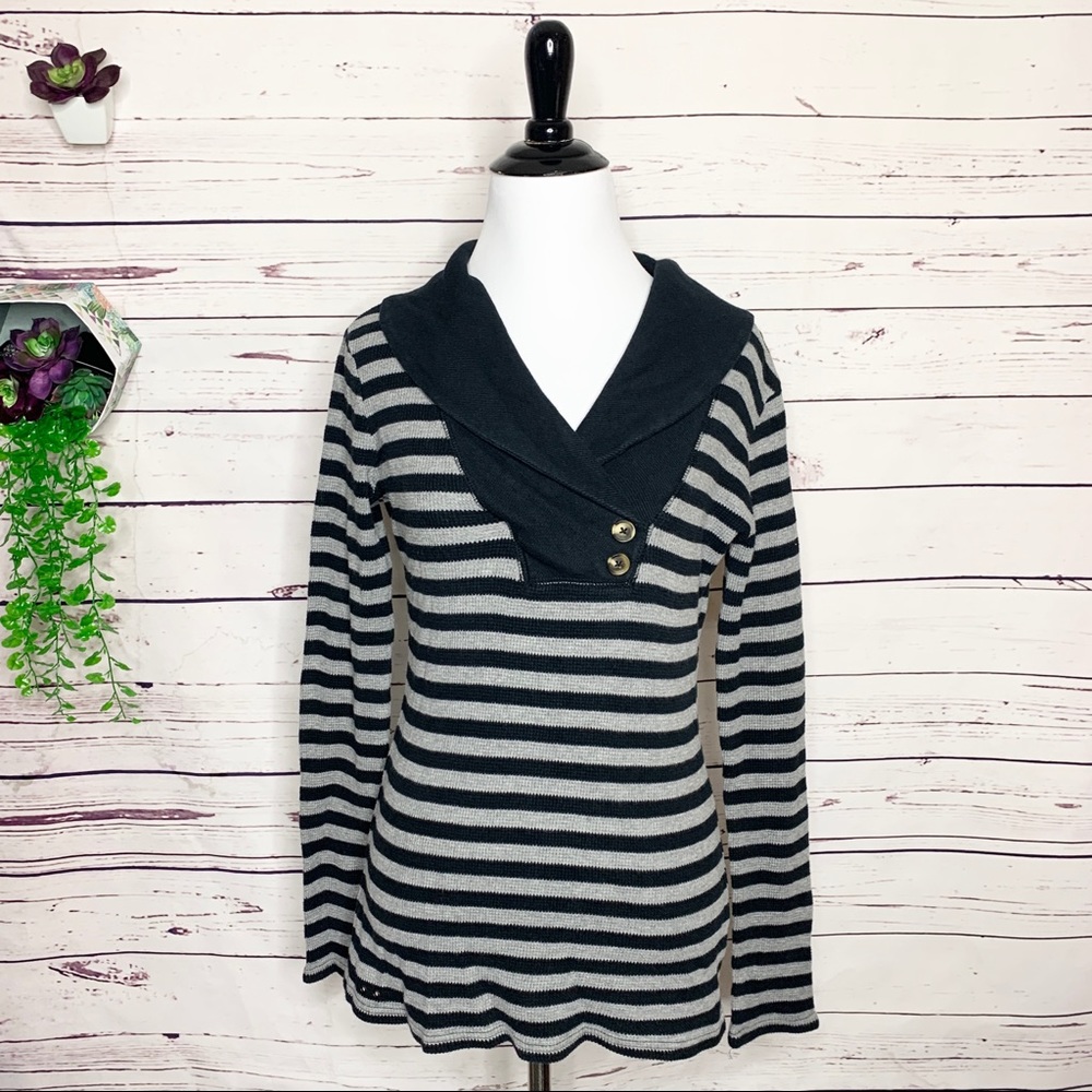 Converse Gray & Black Pullover Wide Collar Casual Sweater Top Size Small